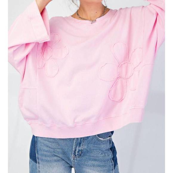 EASEL Sweaters - NEW EASEL flower patch washed pullover in pink